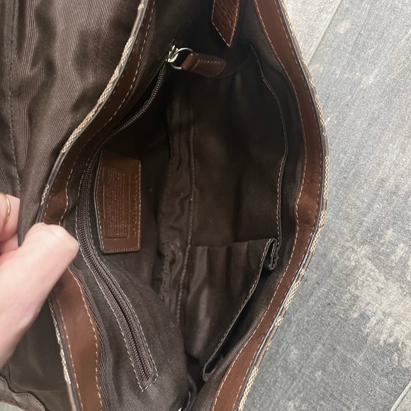 Coach purse - Picture 3 of 5